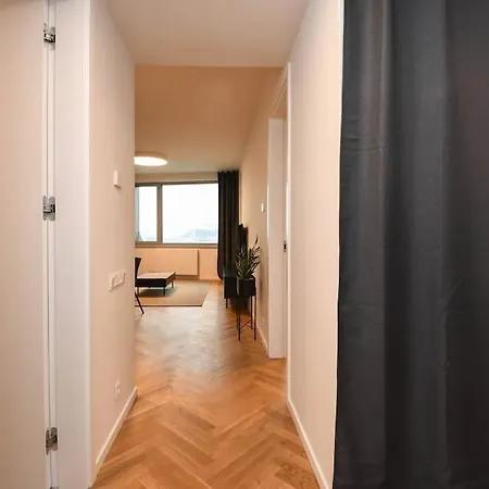 Skypark Luxury With Skyline View & Free Parking Apartament