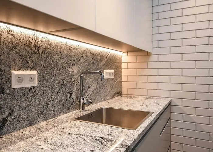 Apartmán Skypark Luxury With Skyline View & Free Parking *